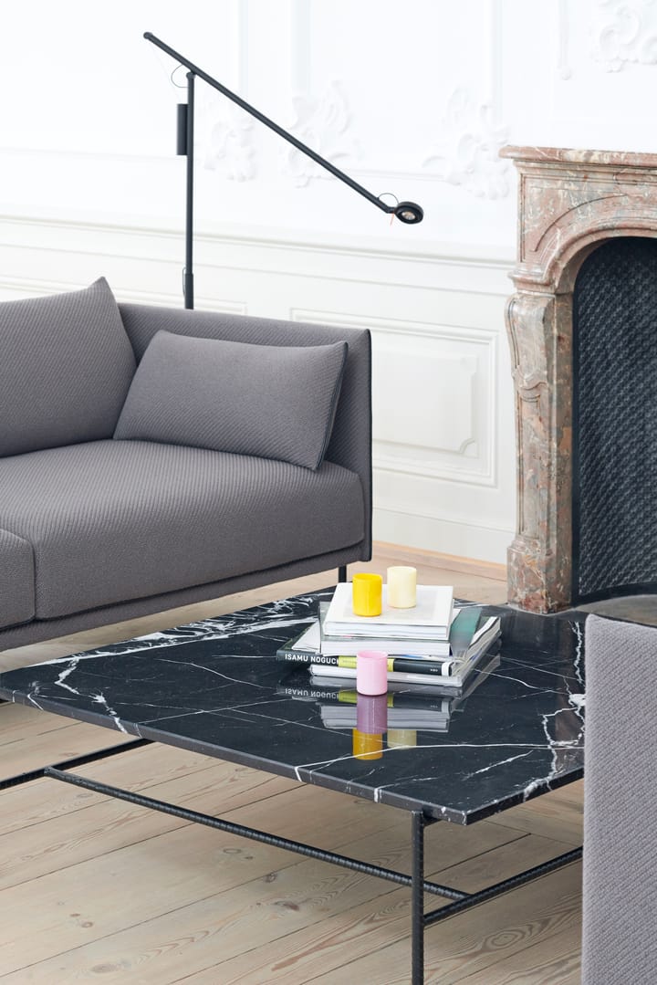 Candeeiro de pé Fifty-Fifty, Soft black HAY