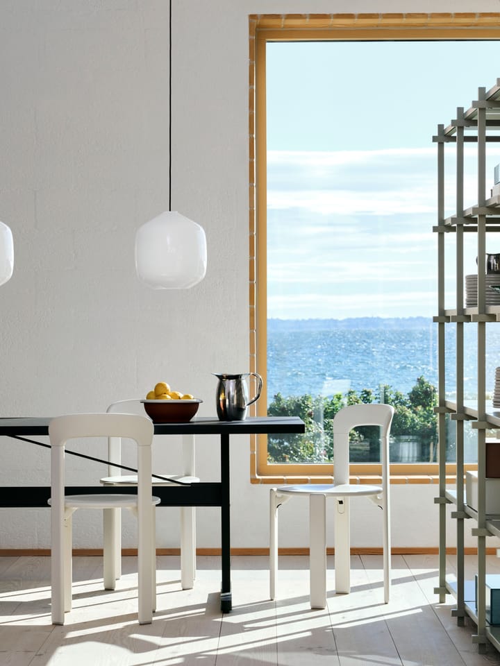 Candeeiro suspenso Buoy Ø30 cm, Opal glass-pastel lilac HAY