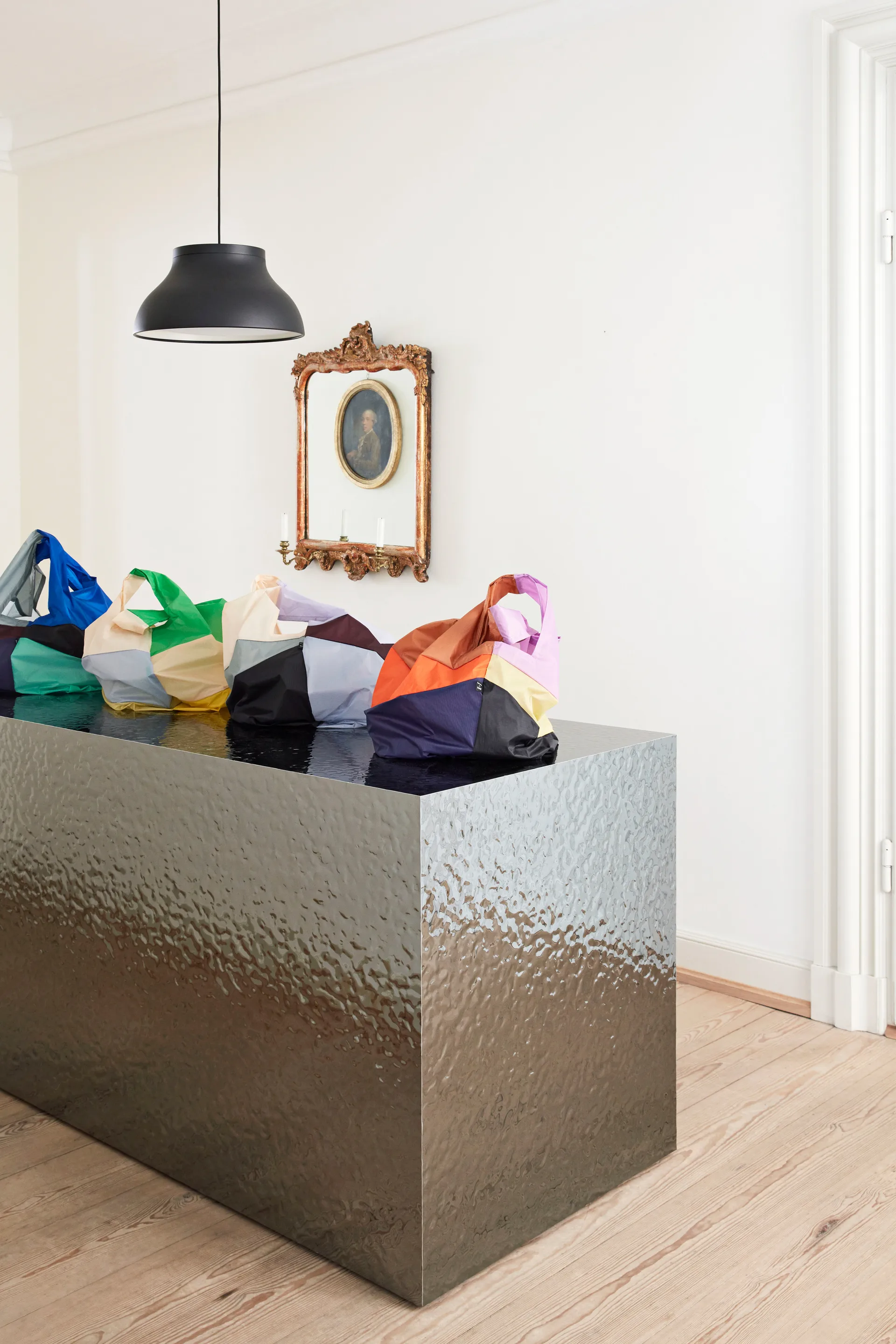 Candeeiro suspenso PC M Ø40 cm, Soft black HAY