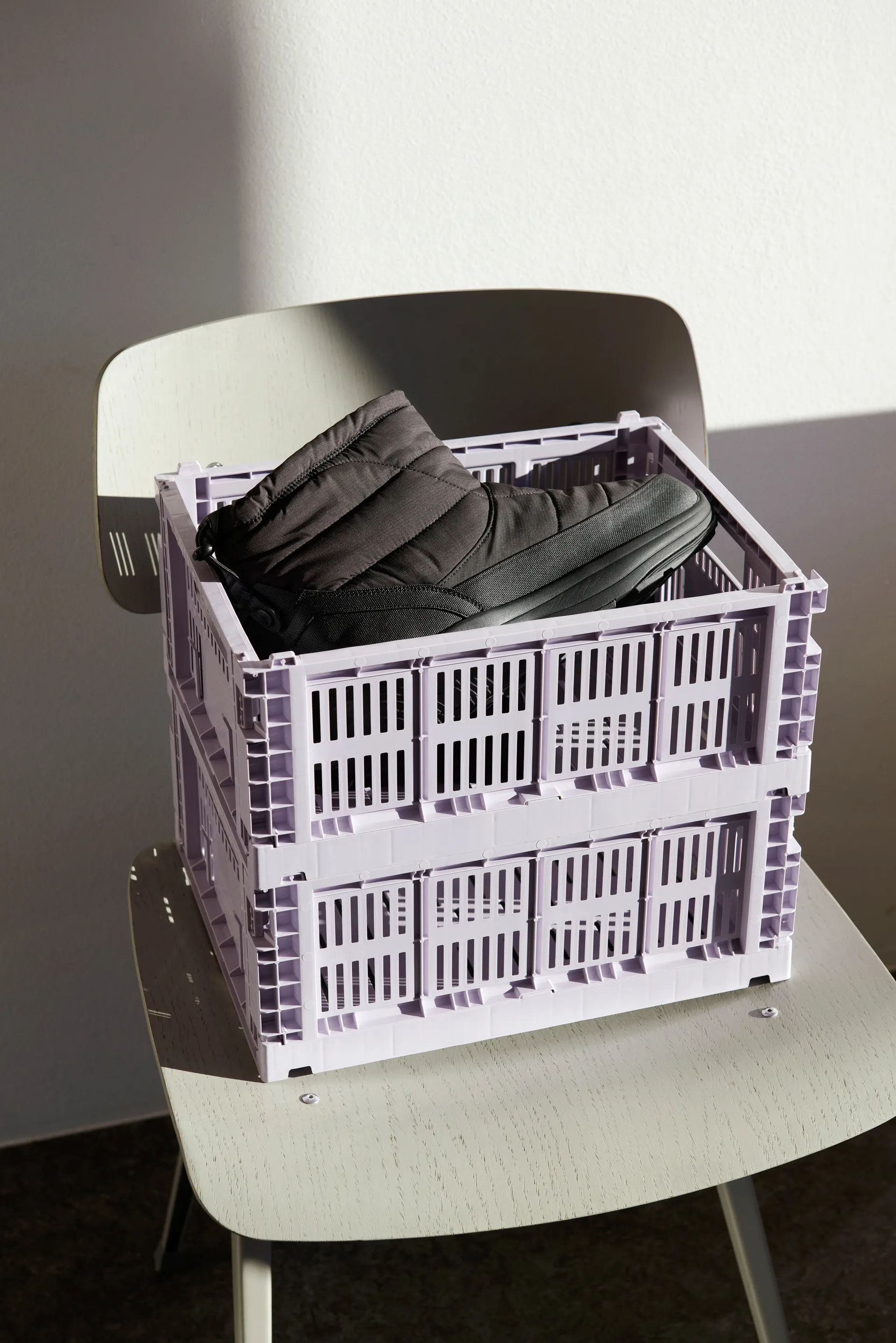Colour Crate M 26,5x34,5 cm, Lavender HAY