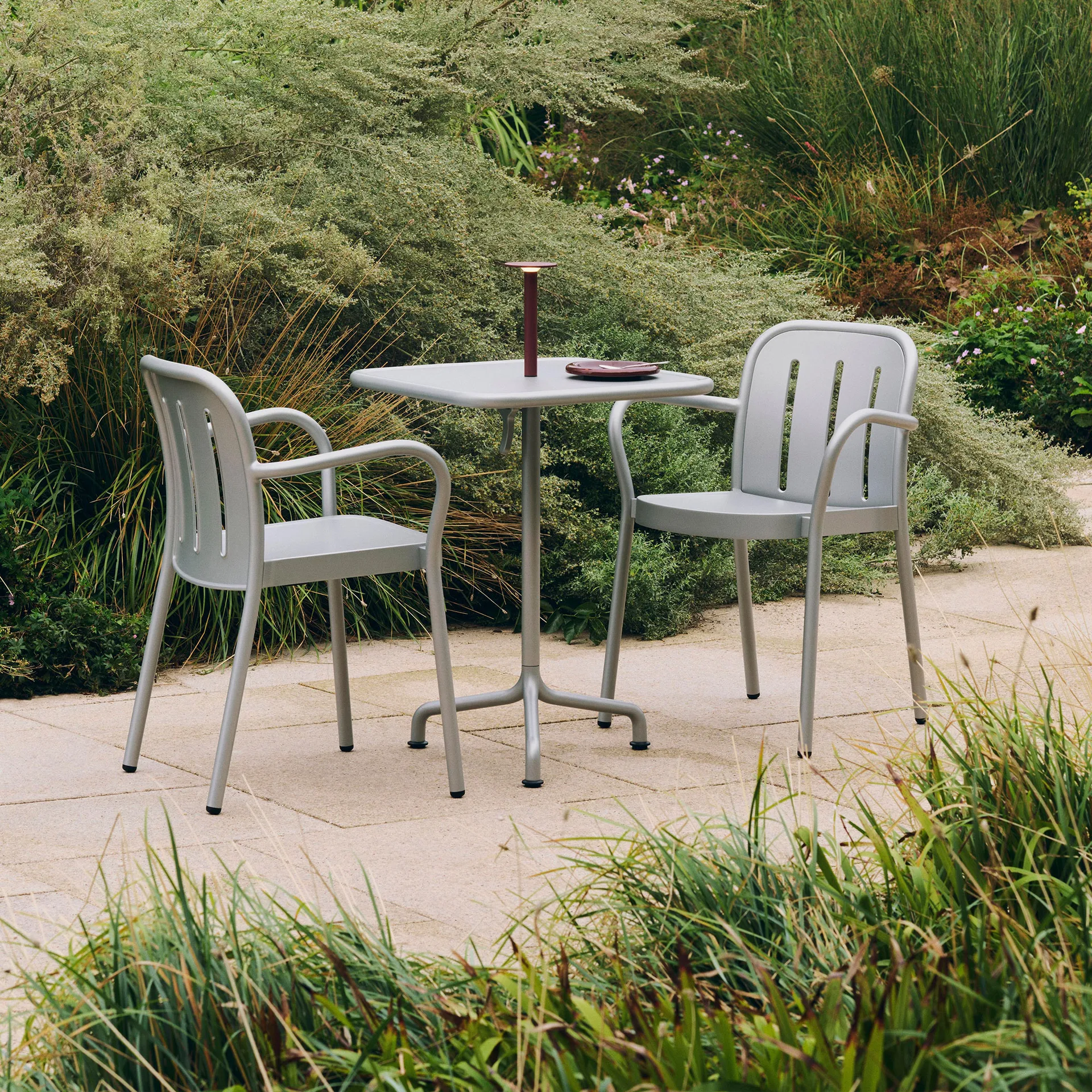 Deville cadeira de braços , Cinzento prateado HAY