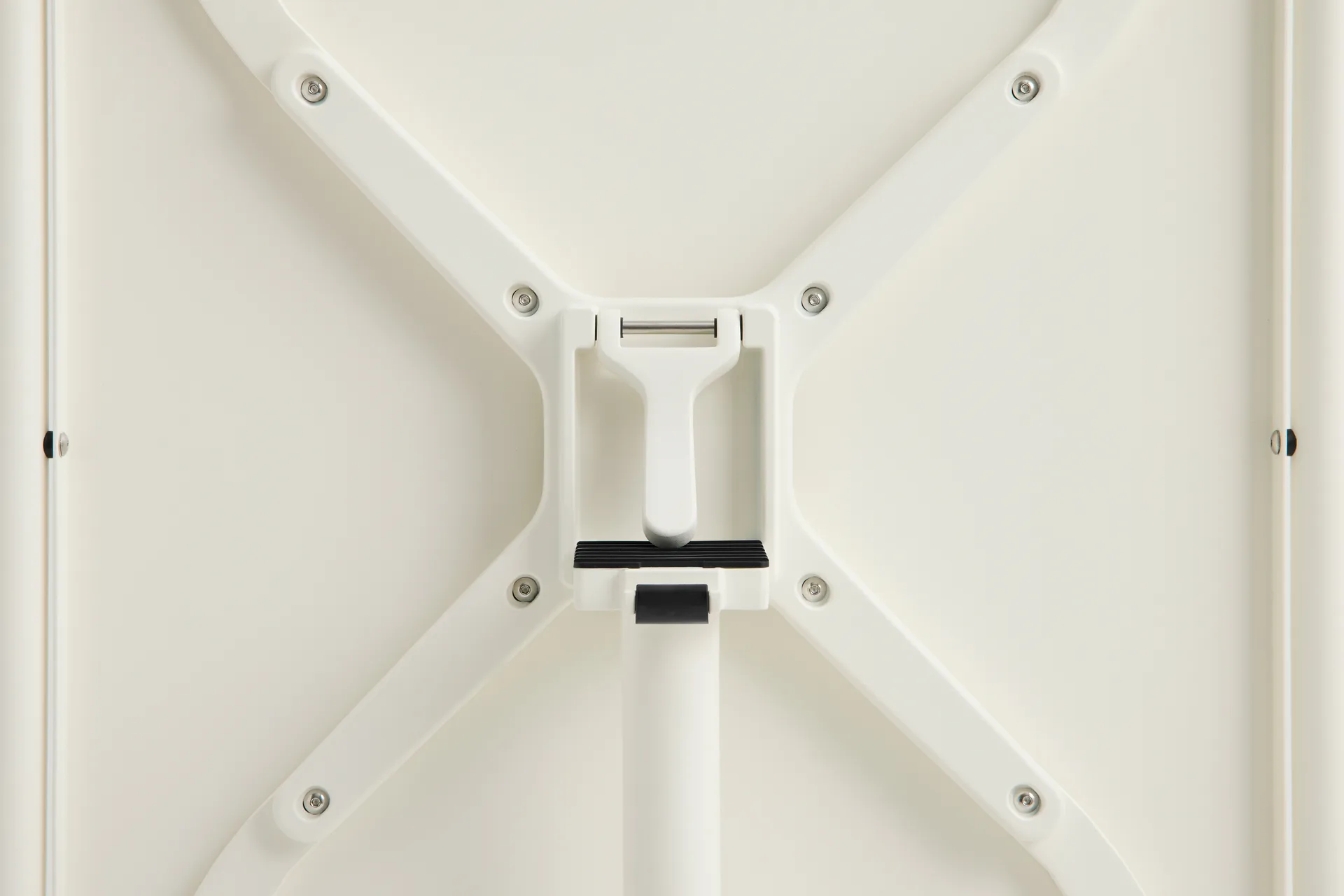 Deville mesa, Creme branco, Ø80x74 cm HAY