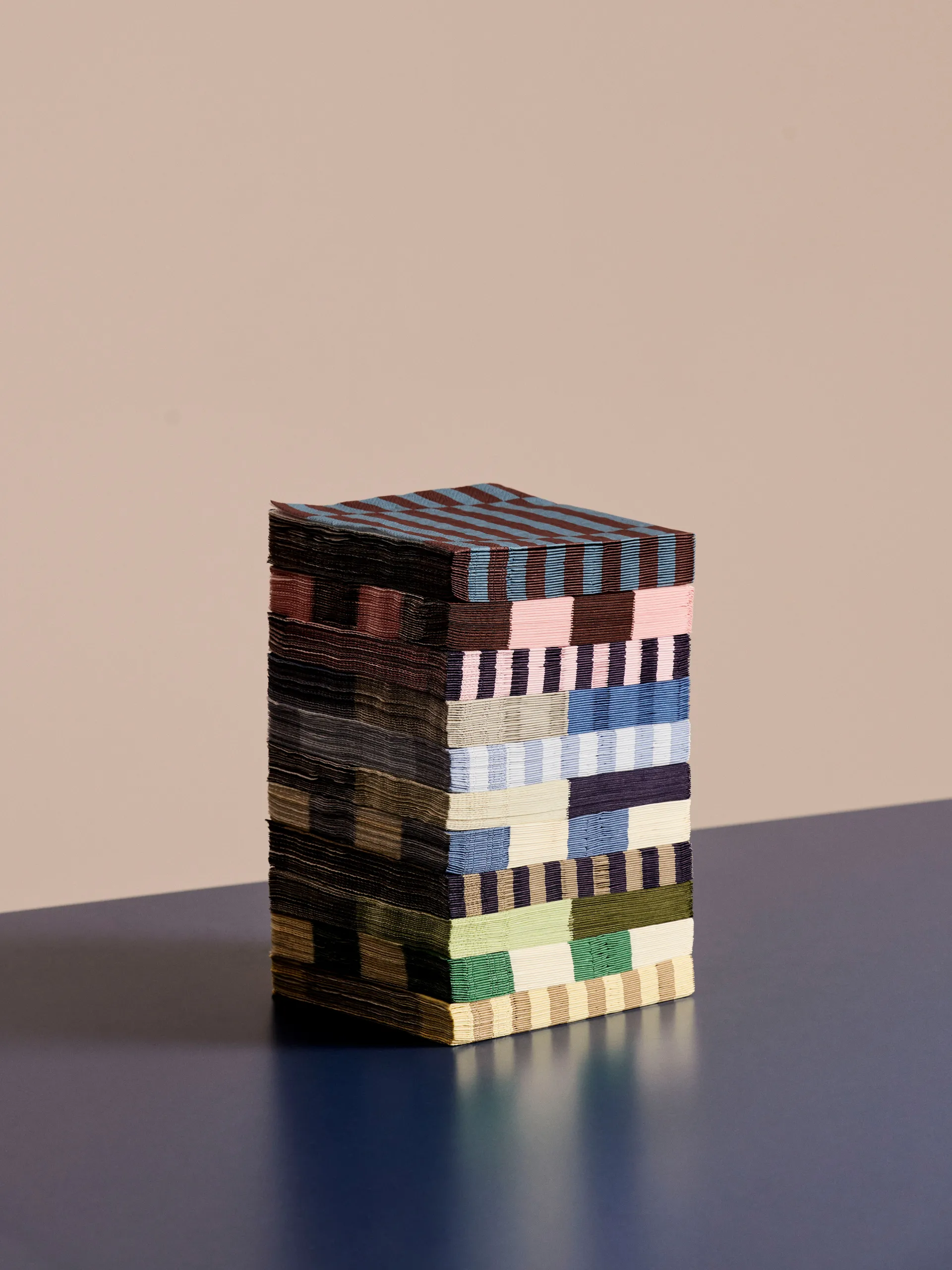 Guardanapo Pattern Lunch Check 33x33 cm, conjunto de 20, Light pink-bordeaux-black M HAY