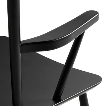 J42 cadeira com braços  - Black lacquered beech - HAY