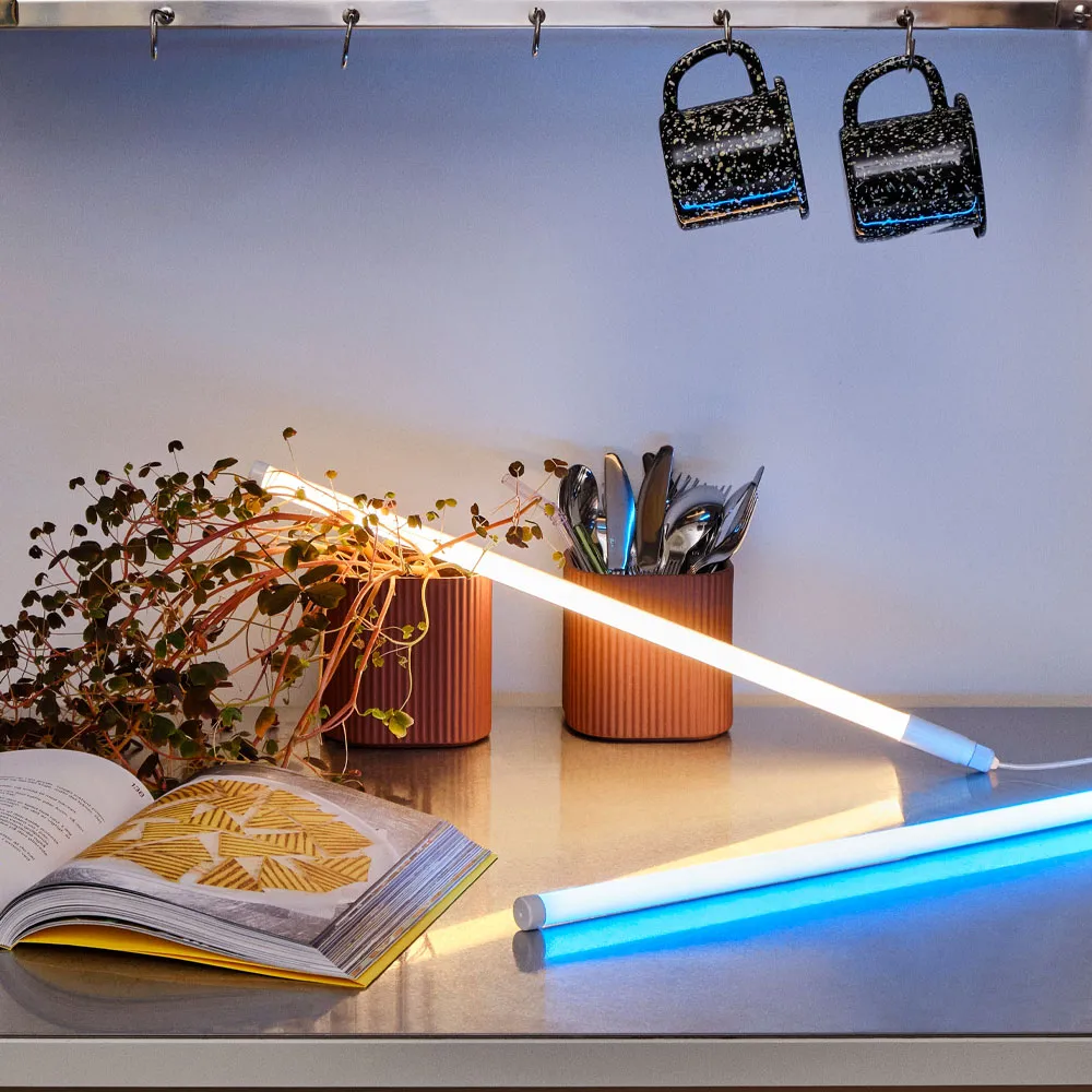 Lâmpada fluorescente Neon Tube Slim 120 cm, Blue HAY