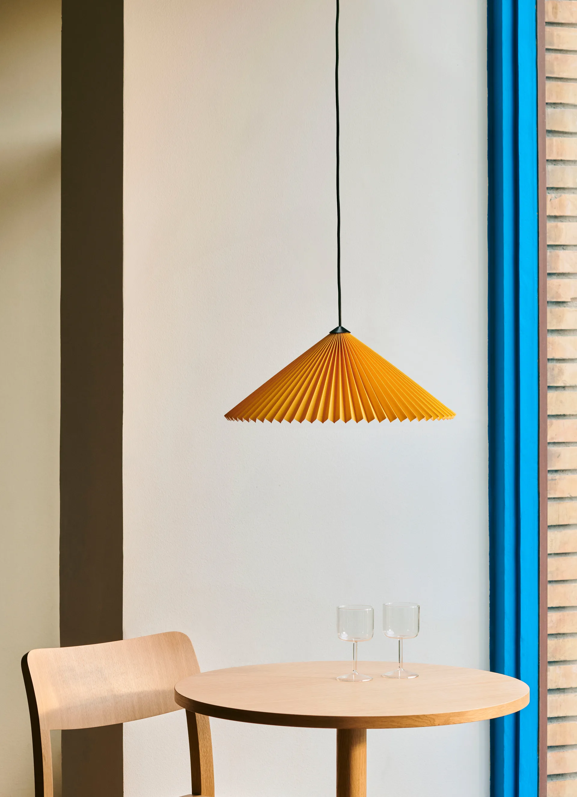 Matin Pendant candeeiro suspenso 50x50 cm, Yellow HAY