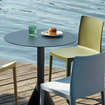 Mesa de café redonda Palissade Cone - Anthracite, ø70 - HAY