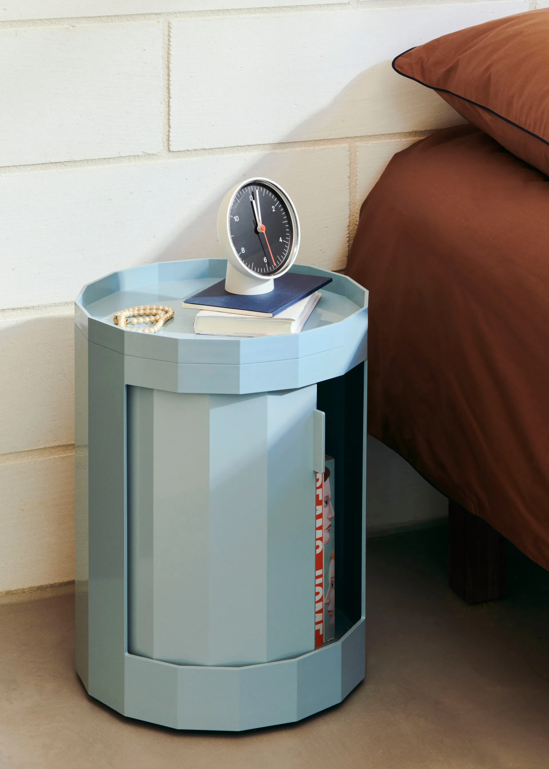 Mesa lateral Facet Cabinet 100, Misty blue HAY