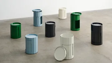 Mesa lateral Facet Cabinet 100 - Spinach green - HAY