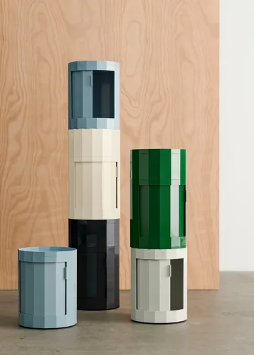 Mesa lateral Facet Cabinet 101 - Eggshell - HAY