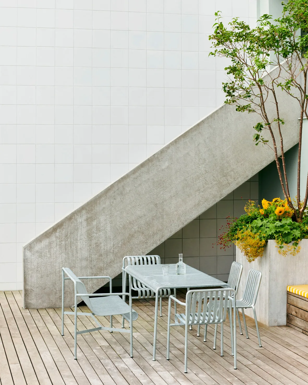 Palissade conjunto de jantar com 4 cadeiras 170x90 cm galvanizado,  HAY