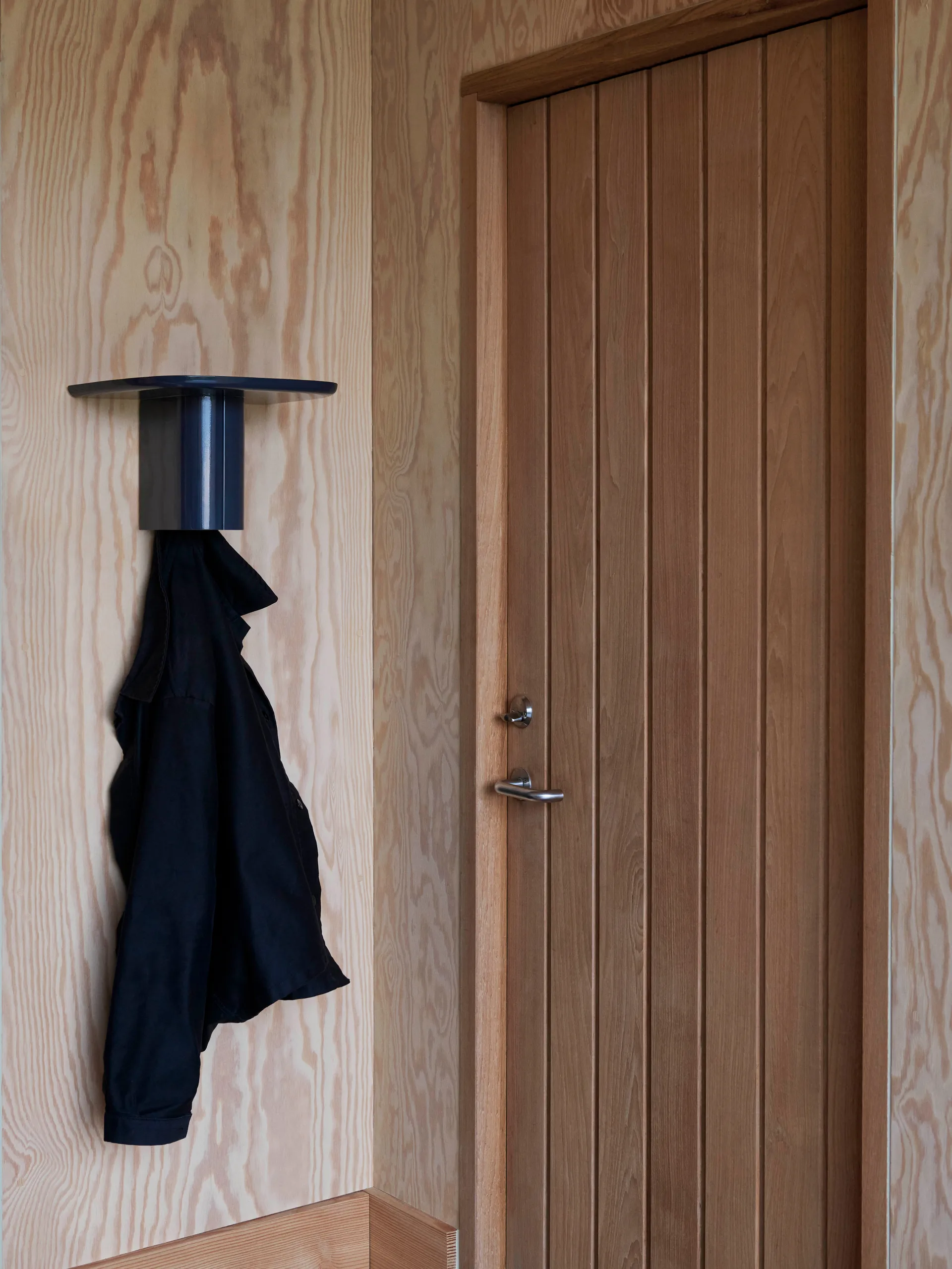 Prateleira de parede Korpus 1 hook S, Cream HAY