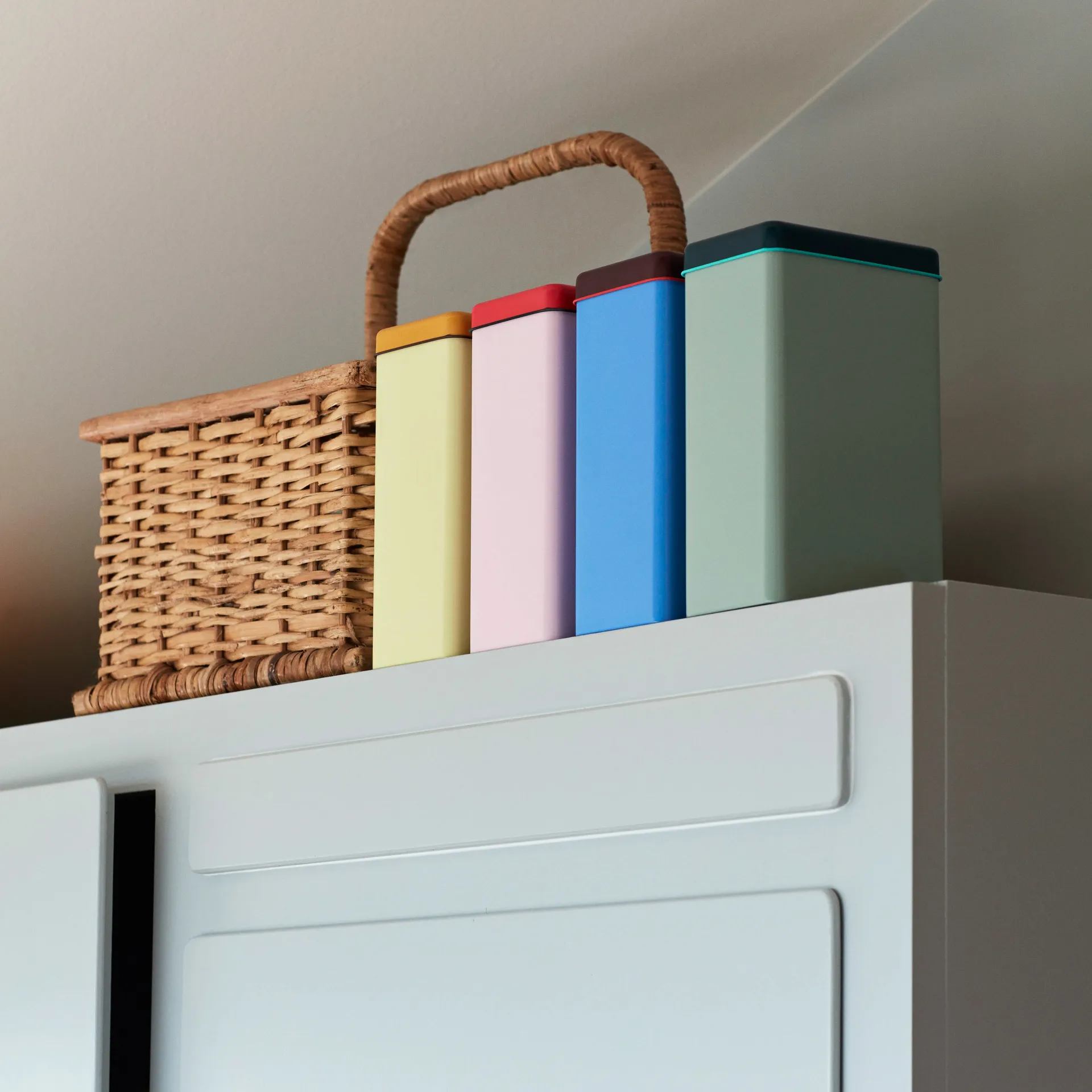 Recipiente de metal Tin by Sowden, Rosa  HAY