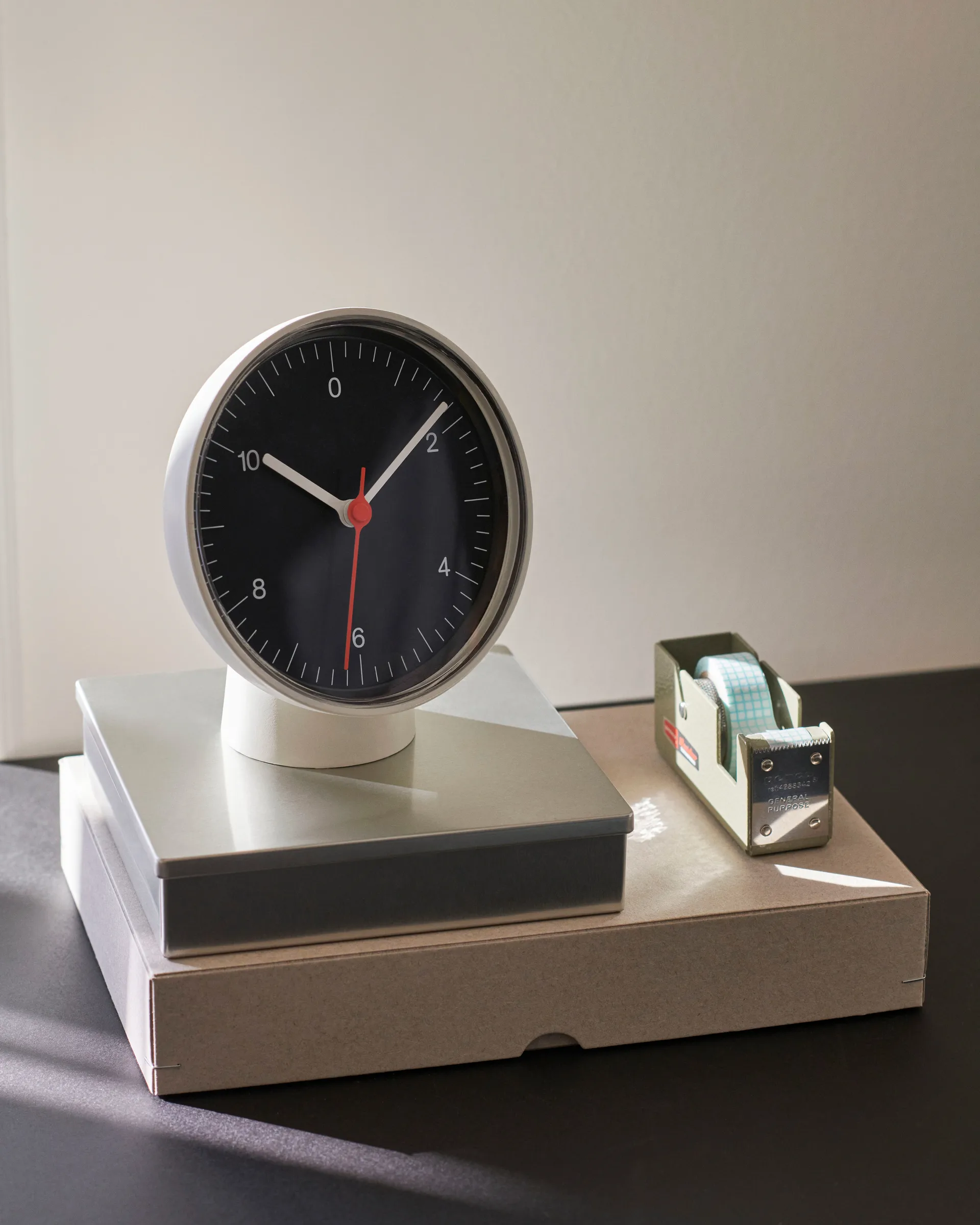  Relógio de Parede/Mesa Table Clock ​, Branco​ HAY