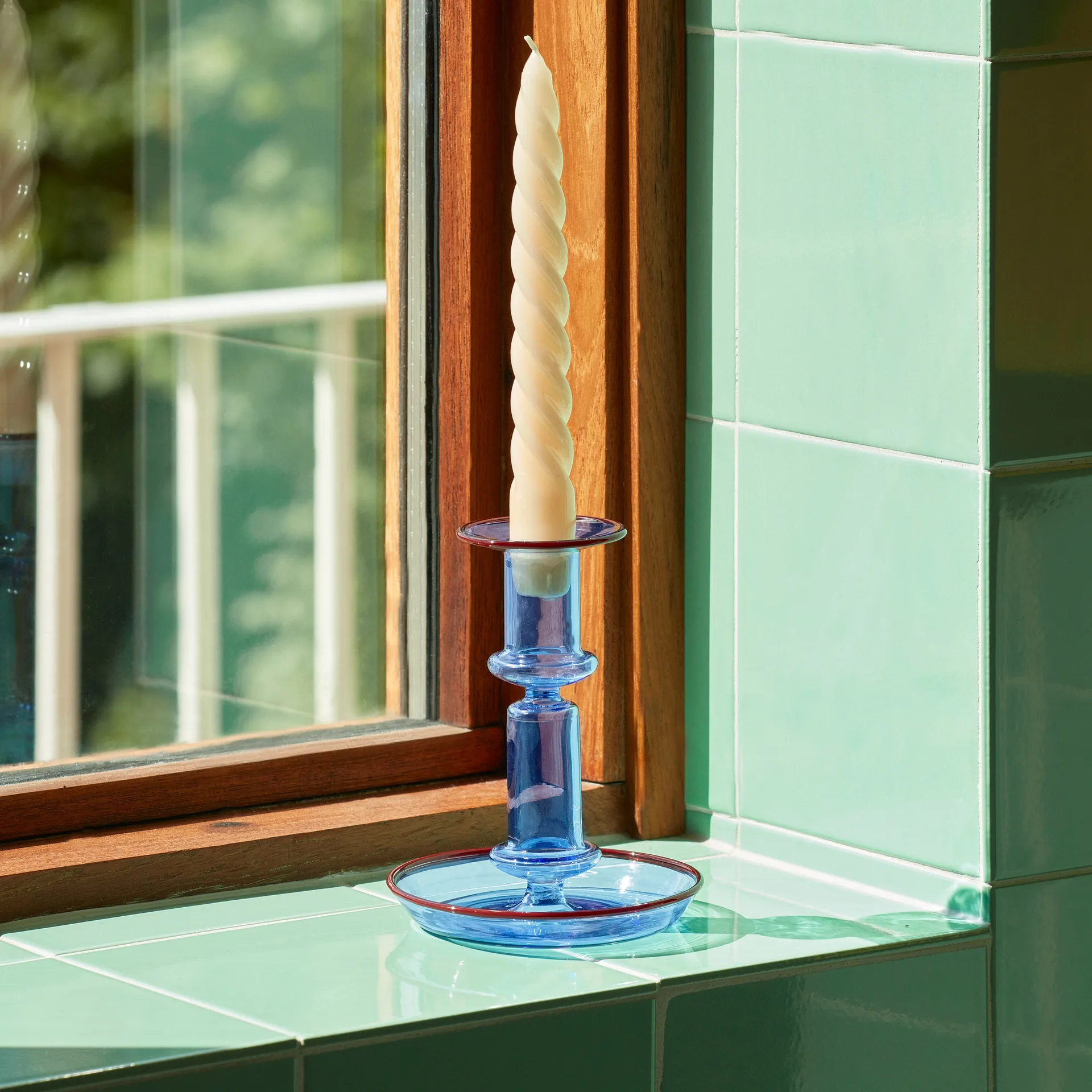 Suporte de velas Flare, azul claro-vermelho HAY