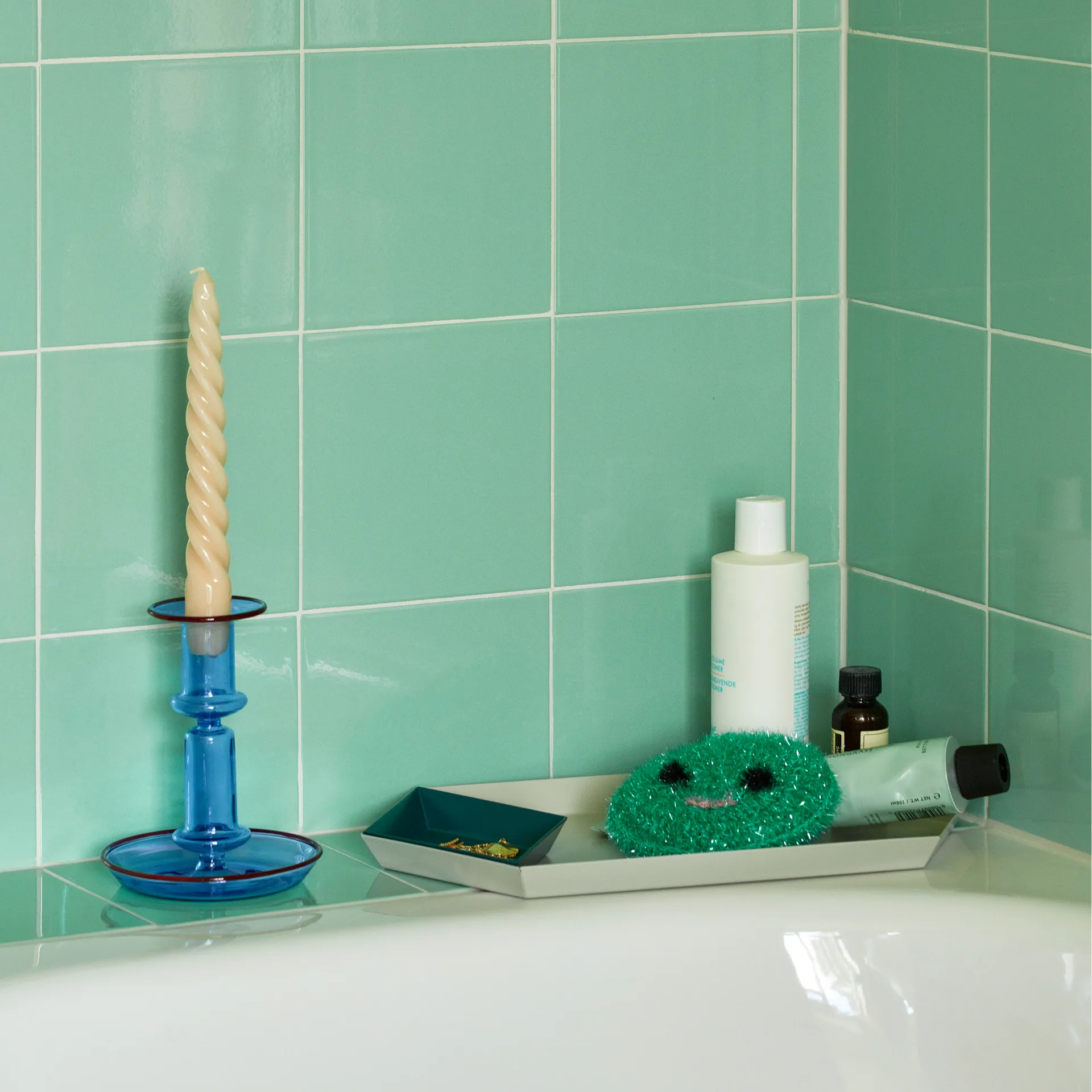 Suporte de velas Flare, azul claro-vermelho HAY