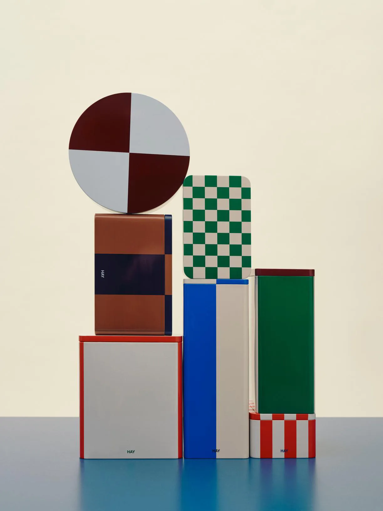 Tin Container recipiente com tampa médio, Black-off white HAY