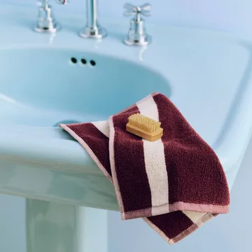 Toalha Stripe - Burgundy, 30x30 cm - HAY