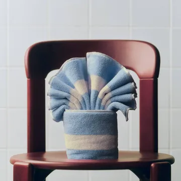Toalha Stripe - Dusty blue, 40x60 cm - HAY