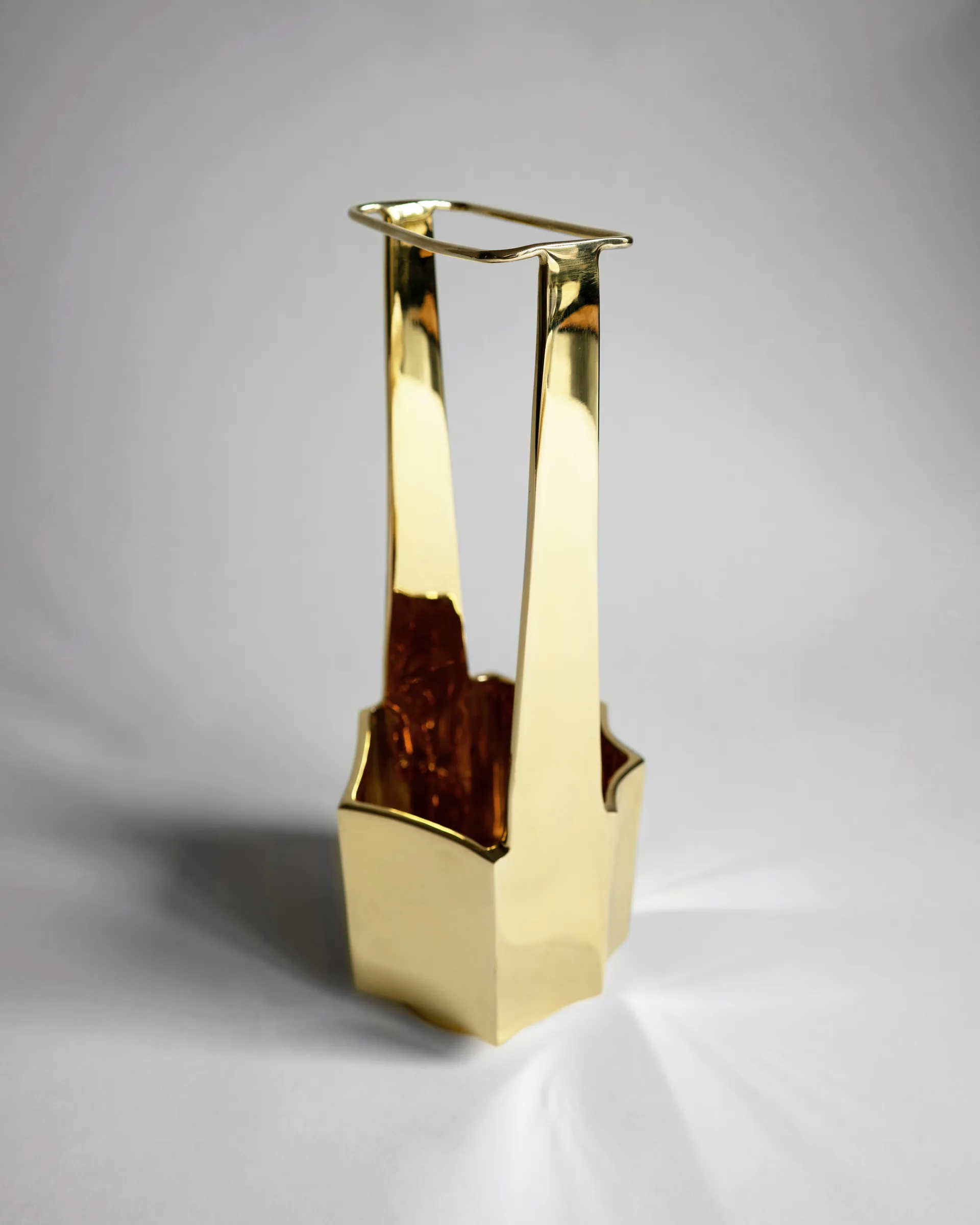 Ikebana vaso 30 cm, Latão Hein Studio