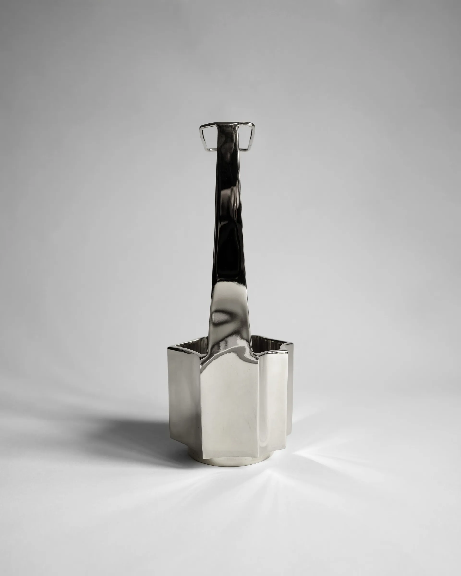 Ikebana vaso 30 cm, Níquel Hein Studio