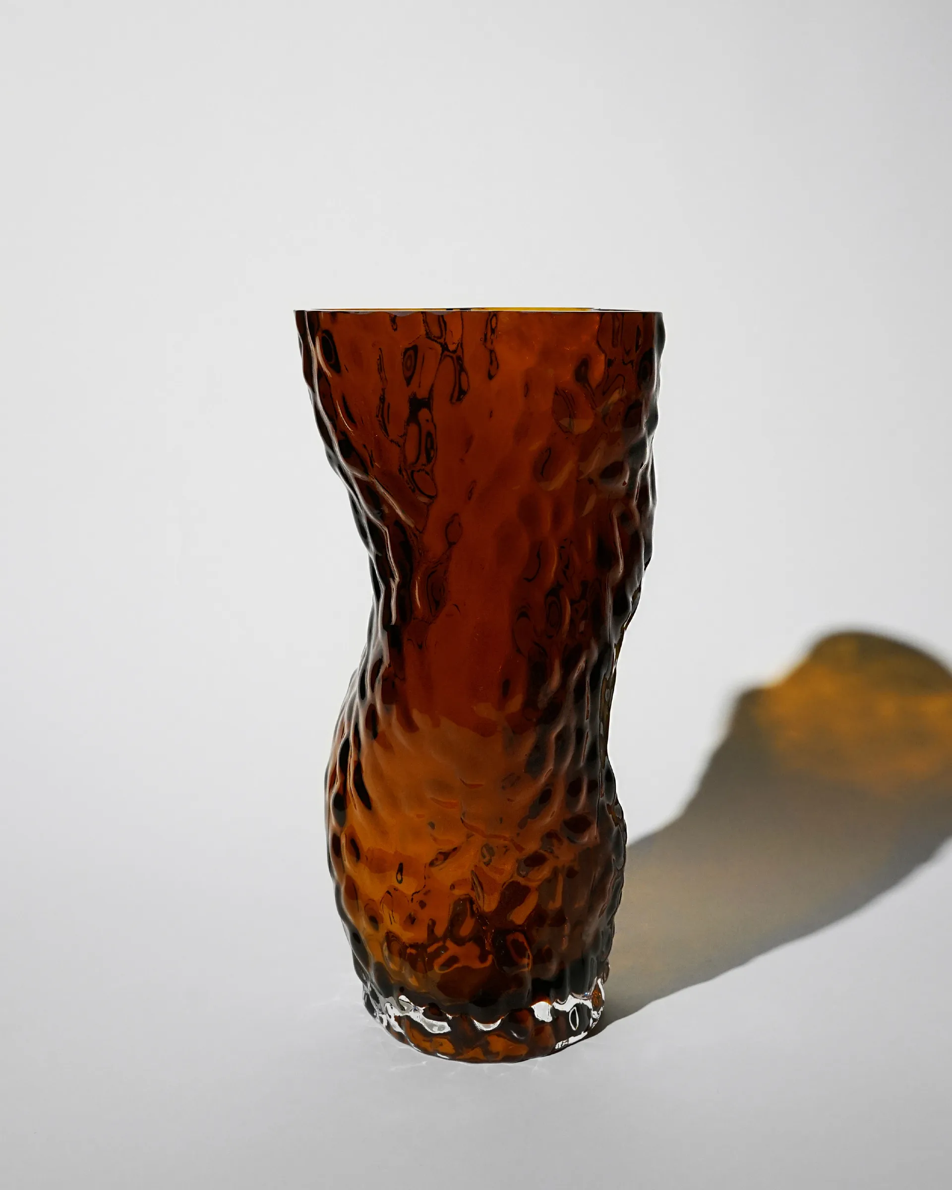 Vaso 30 cm Ostrea Rock , Ferrugem  Hein Studio