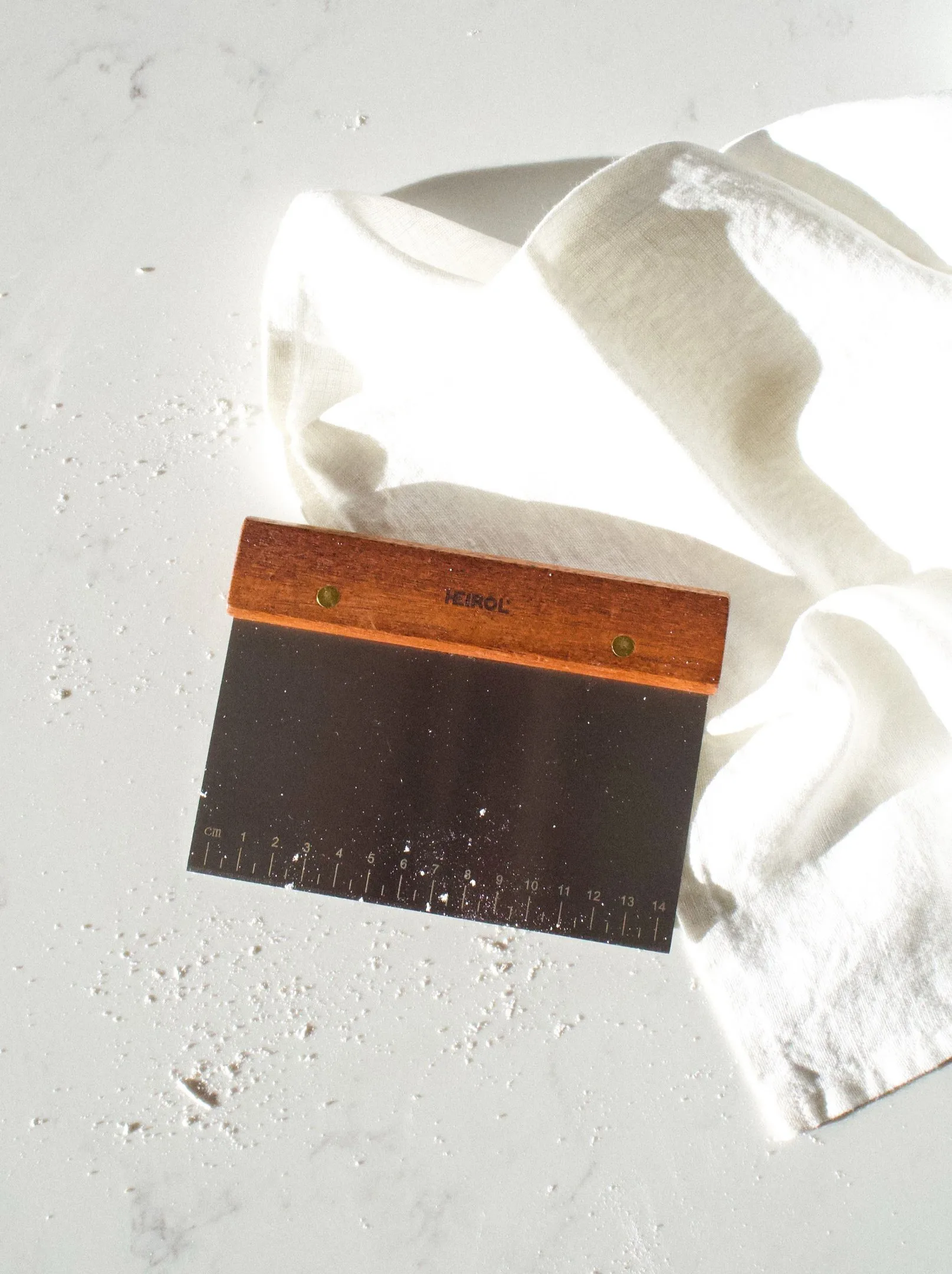 Espátula de massa com cabo de madeira, Madeira de rosa-aço inoxidável Heirol