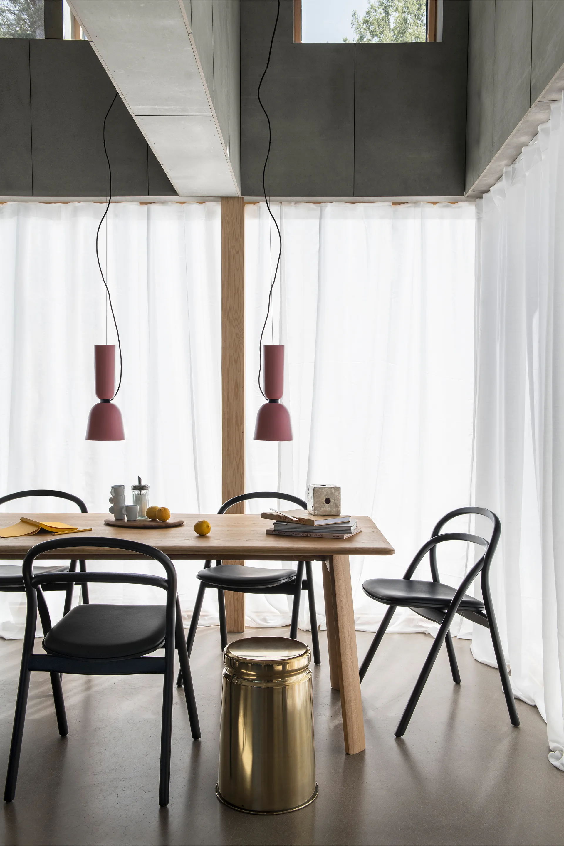 Banco Last Ø32x44 cm, Brass Hem