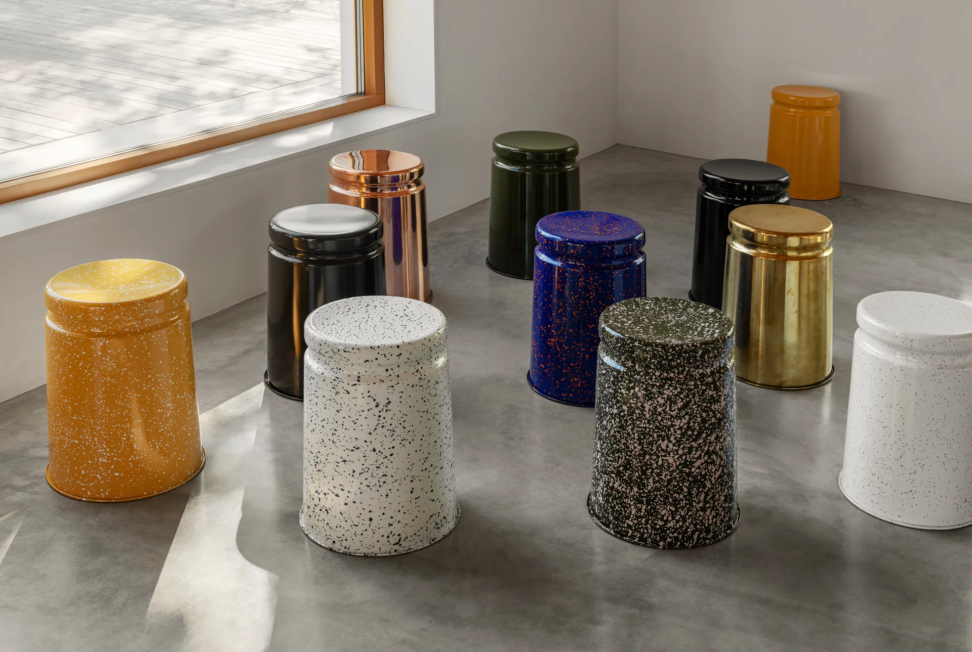 Banco Last Ø32x44 cm, Green-pink splatter Hem