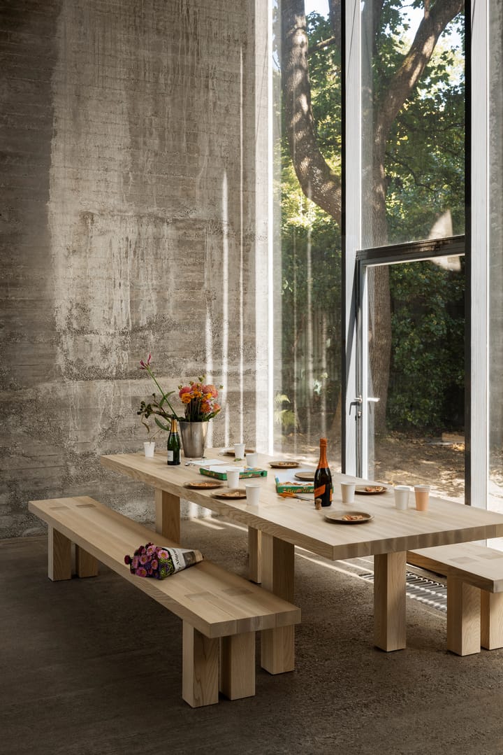 Mesa de jantar Max com bancos 250 cm, Freixo Hem