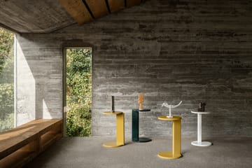 Mesa lateral Lolly 56 cm - Ochre yellow gloss - Hem