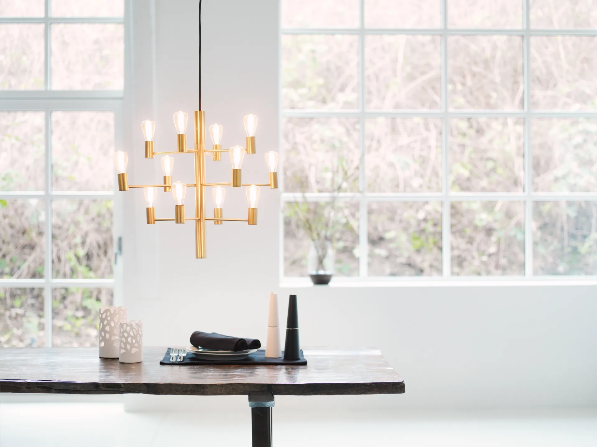 Manola 12 candeeiro , latão acetinado Herstal