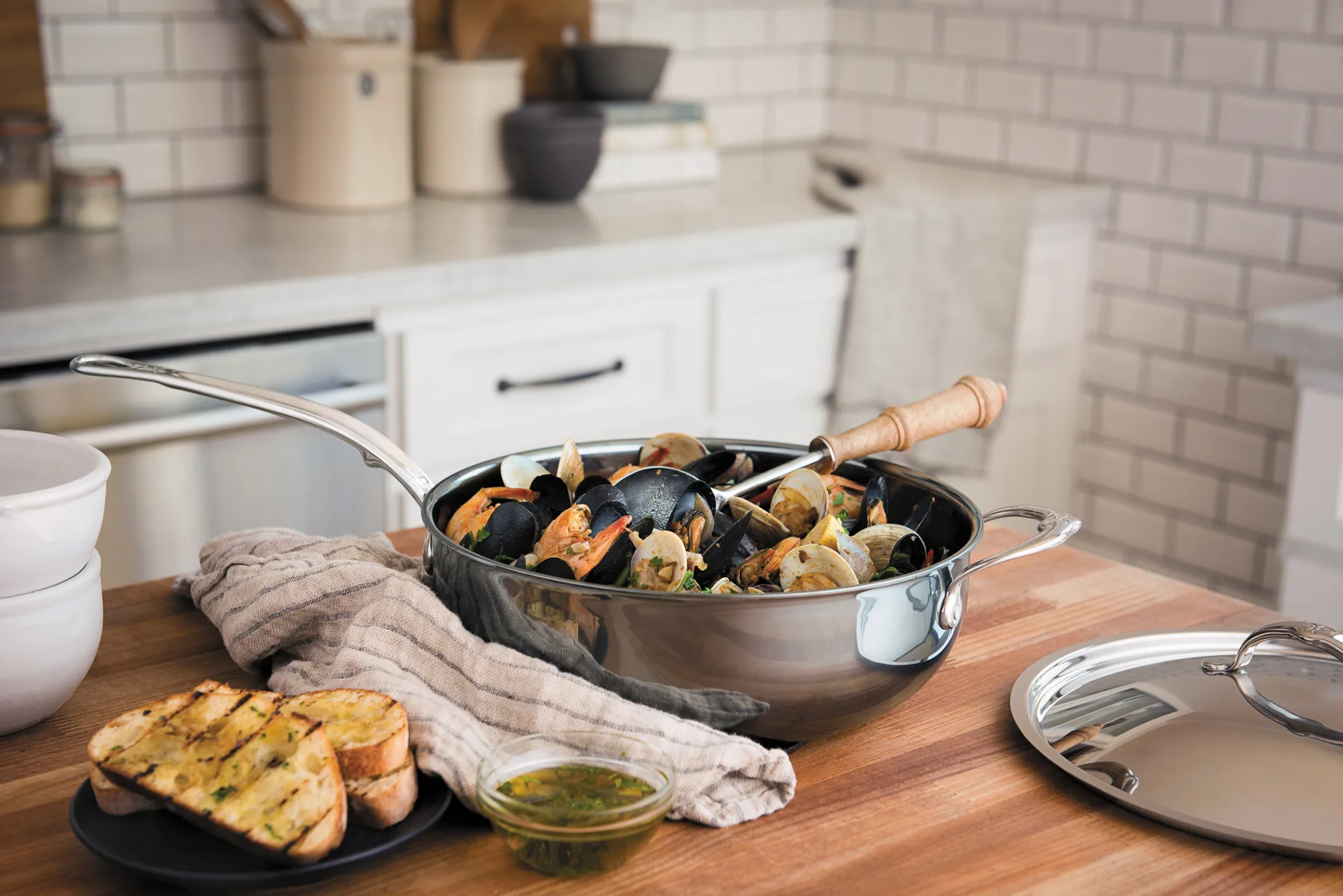 Hestan Nanobond panela de fritar com tampa 4,7 L, Aço inoxidável Hestan