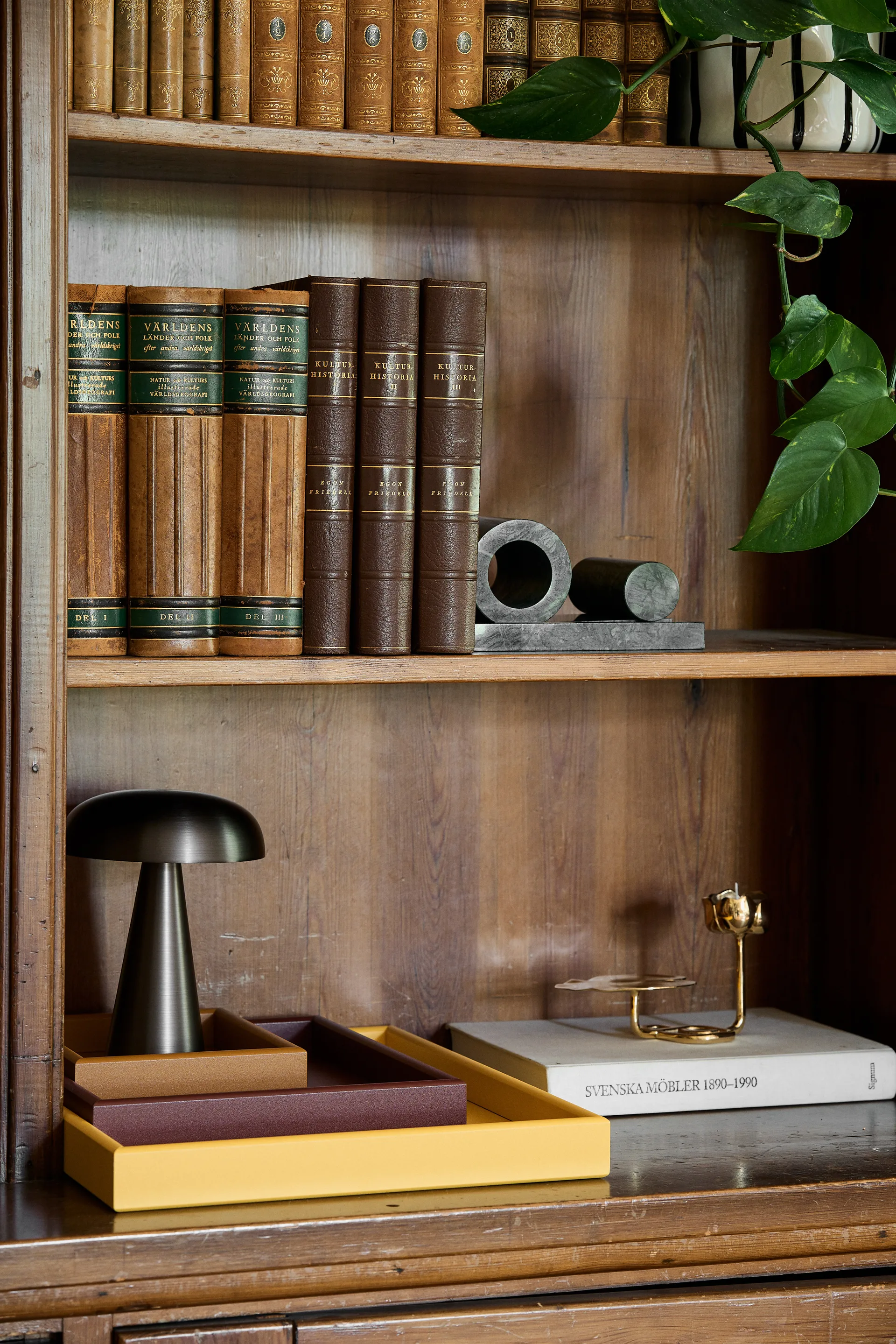 Ninfea No.1 suporte para vela, Bronze Hilke Collection