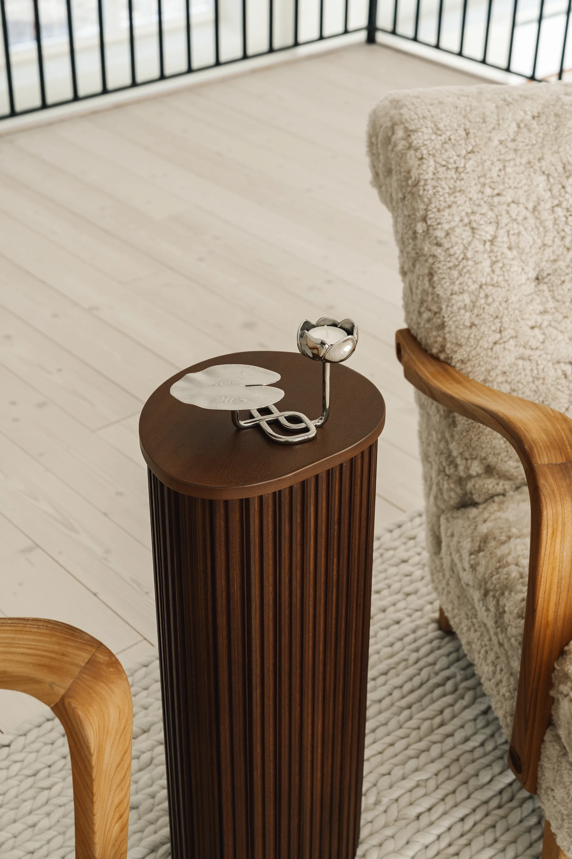 Ninfea No.1 suporte para vela, Latão niquelado Hilke Collection