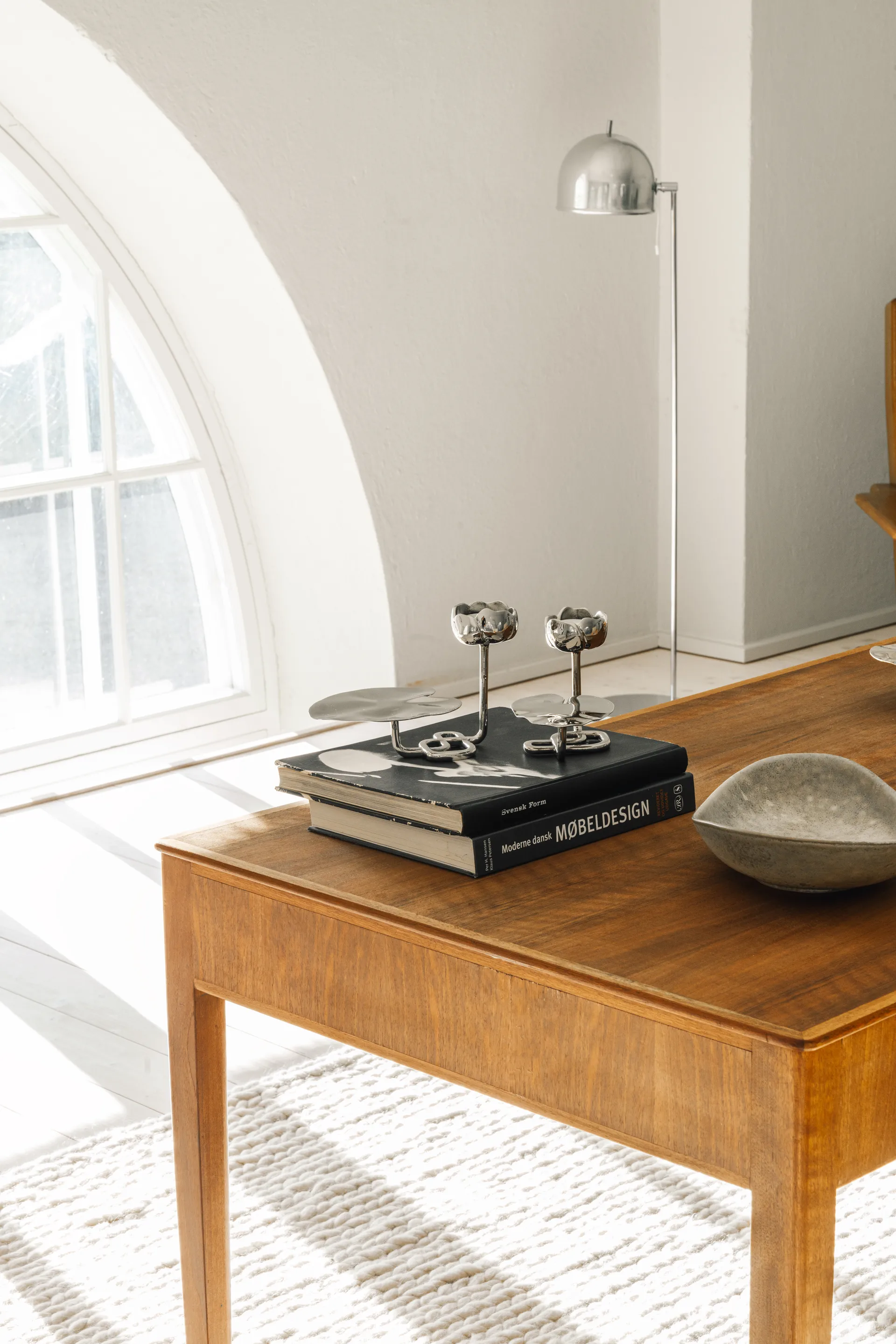 Ninfea No.1 suporte para vela, Latão niquelado Hilke Collection