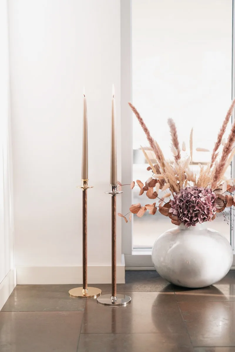 Suporte de velas Alto Basso, Latão maciço Hilke Collection
