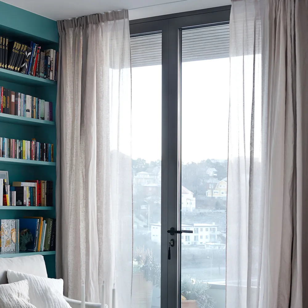 Cortina Dalsland , mother of pearl, fita plissada e canal Himla