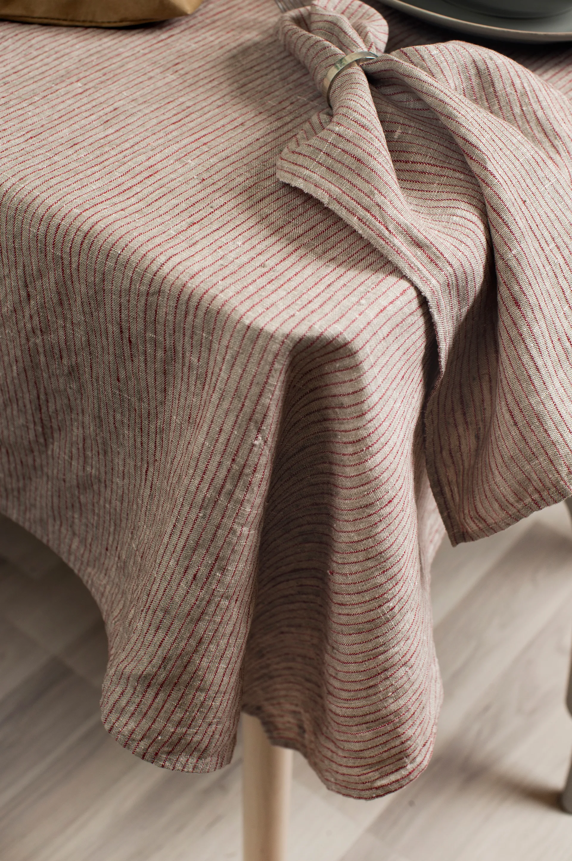 Linus toalha de mesa 145x250 cm, Vermelho-natural Himla