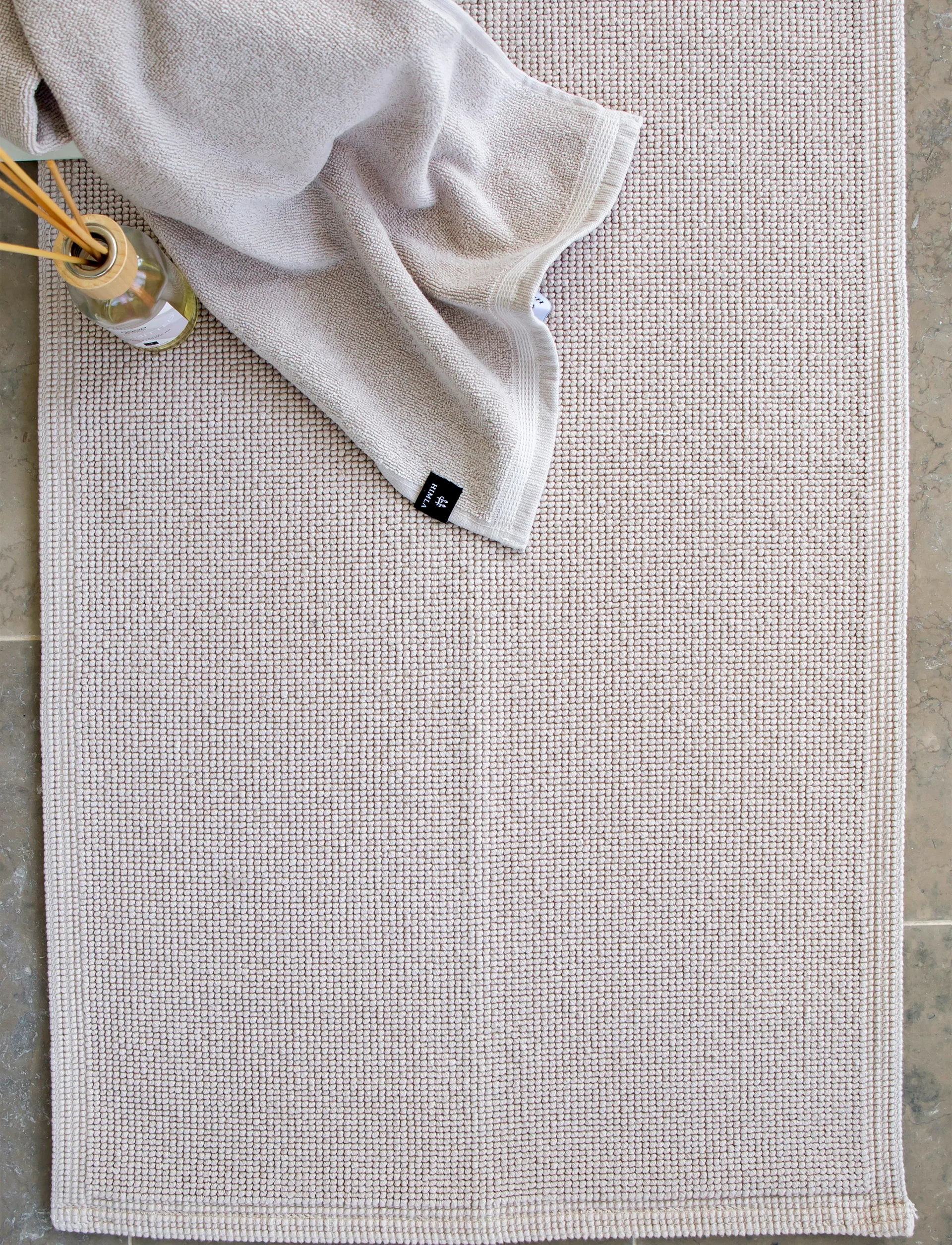 Love tapete de casa de banho 50x80 cm, Mother of pearl Himla