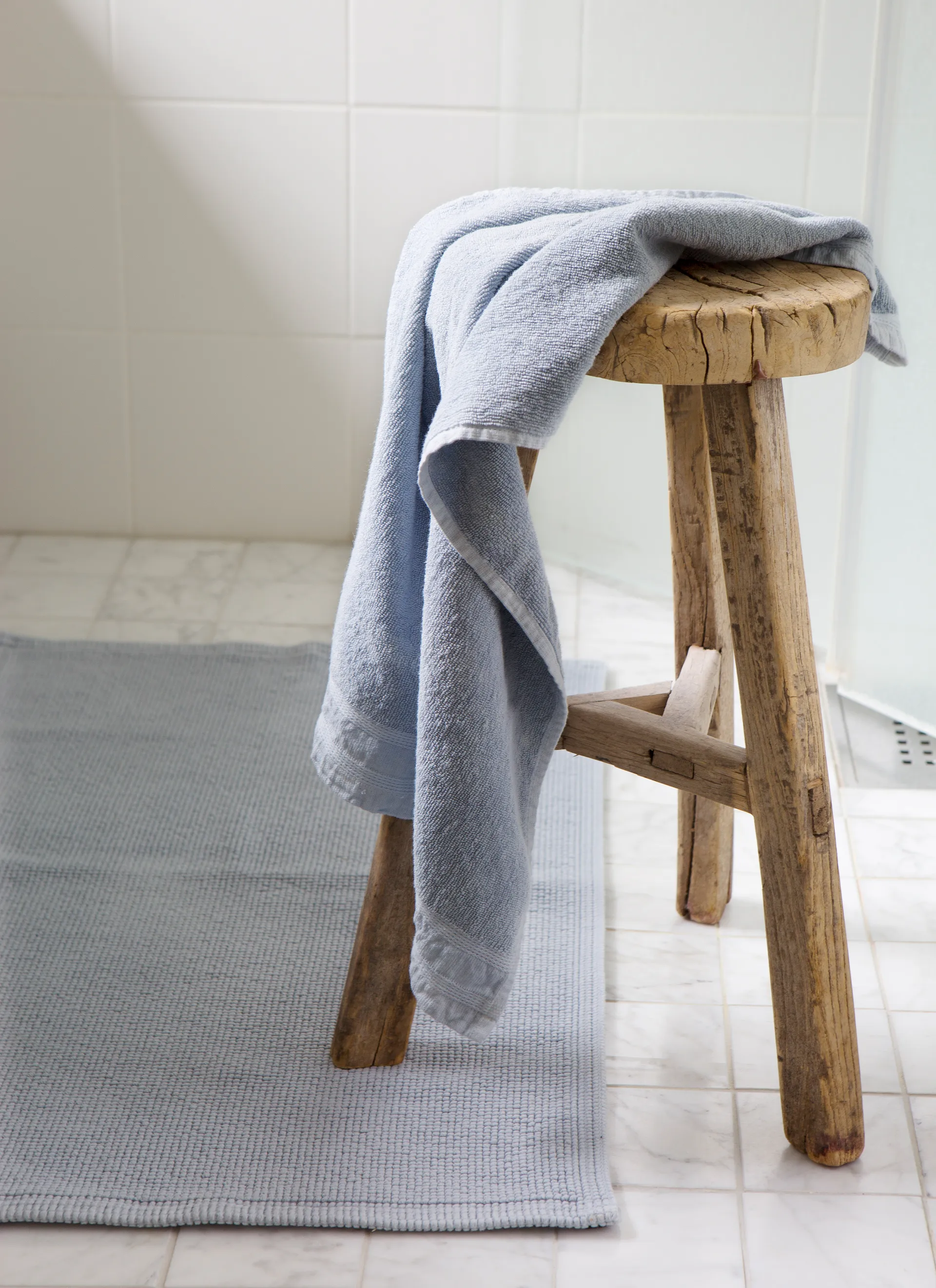 Love tapete de casa de banho 70x110 cm, Cool (azul) Himla