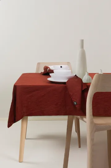 Toalha de mesa Sunshine 140x250 cm - Lingonberry (vermelho) - Himla