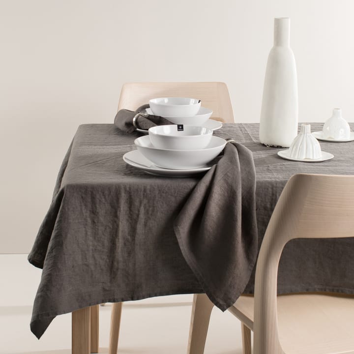 Toalha de mesa Sunshine 145x250 cm, Charcoal (cinza escuro) Himla