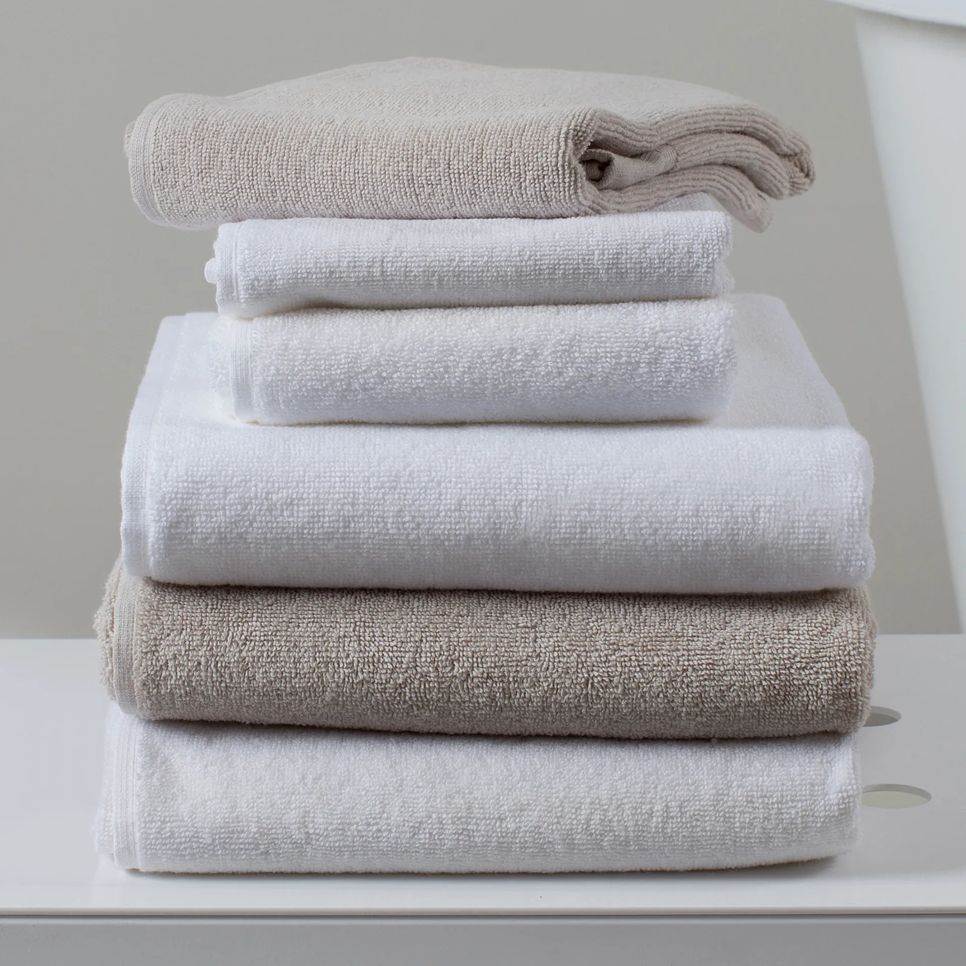 Toalha Lina madre pérola, 70x140 cm Himla