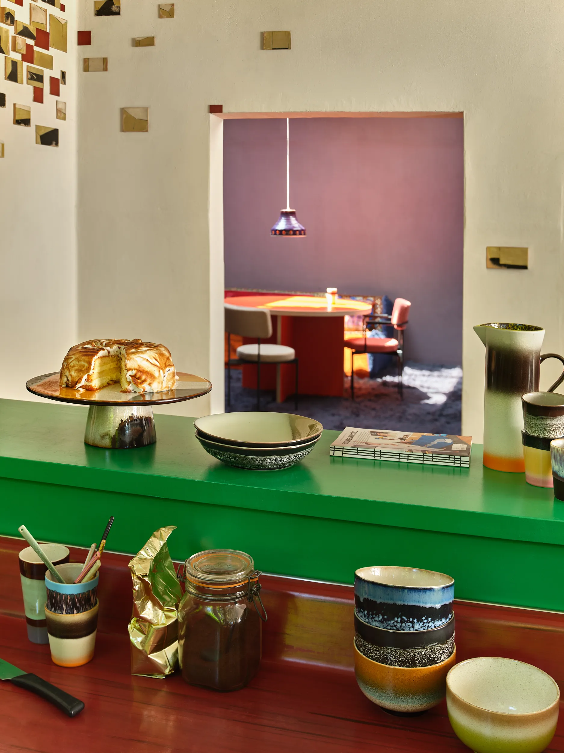 70's suporto para bolo, Retro wave HKliving
