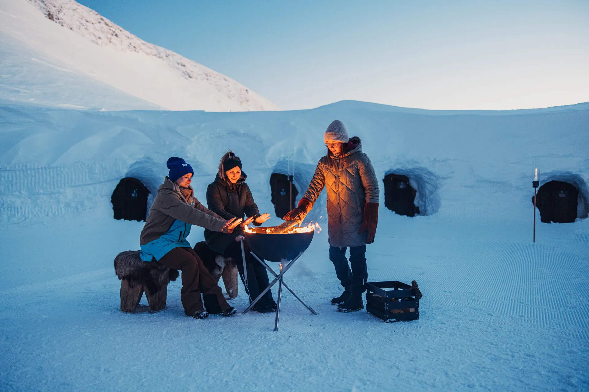 BOWL 57 lareira, Preto-prata, tripé Höfats