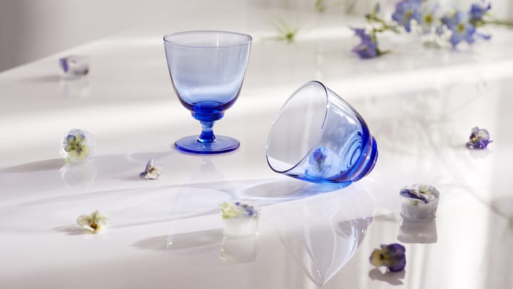 Copo de água Flow 35 cl, Azul escuro Holmegaard