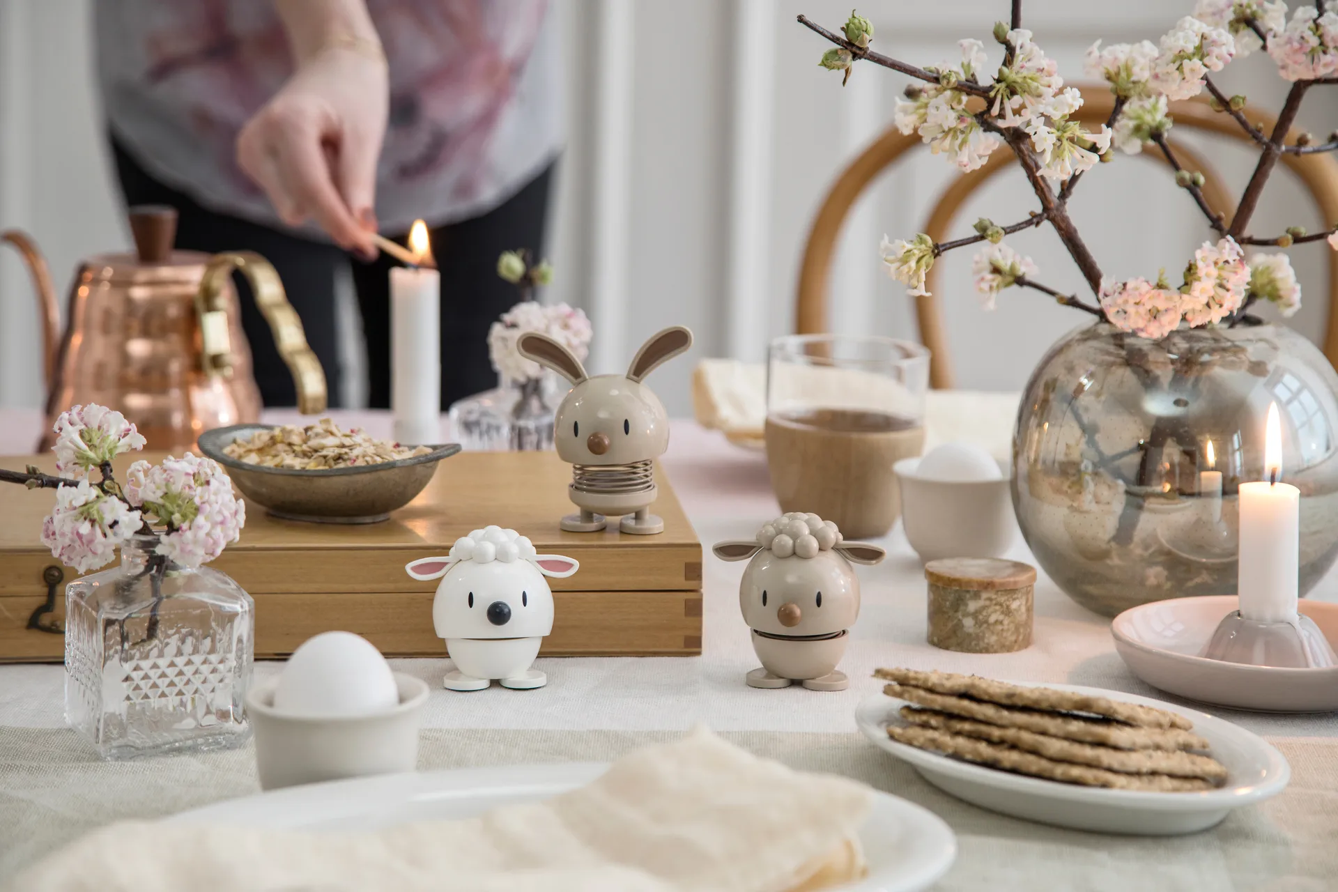 Figura Hoptimista Lambert 7,4 cm , Latte Hoptimist