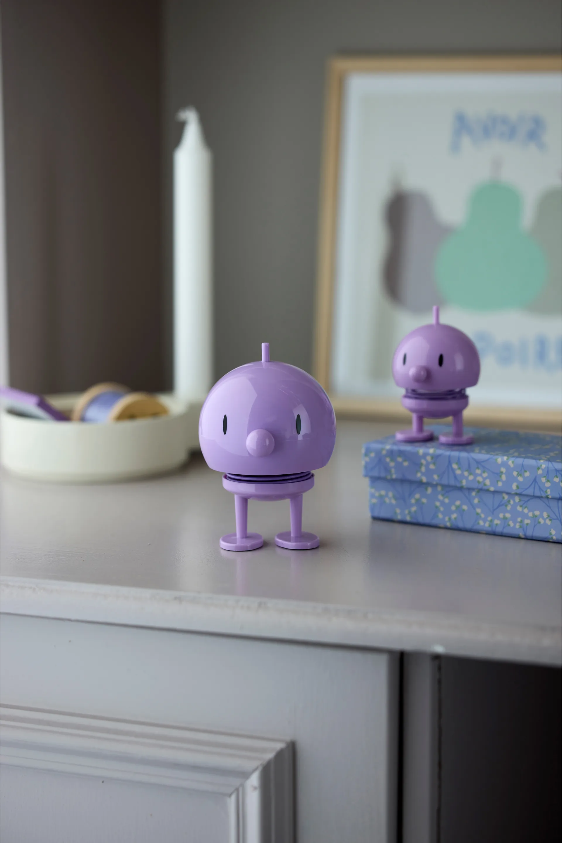 Hoptimist Bumble M figura, Lavanda Hoptimist