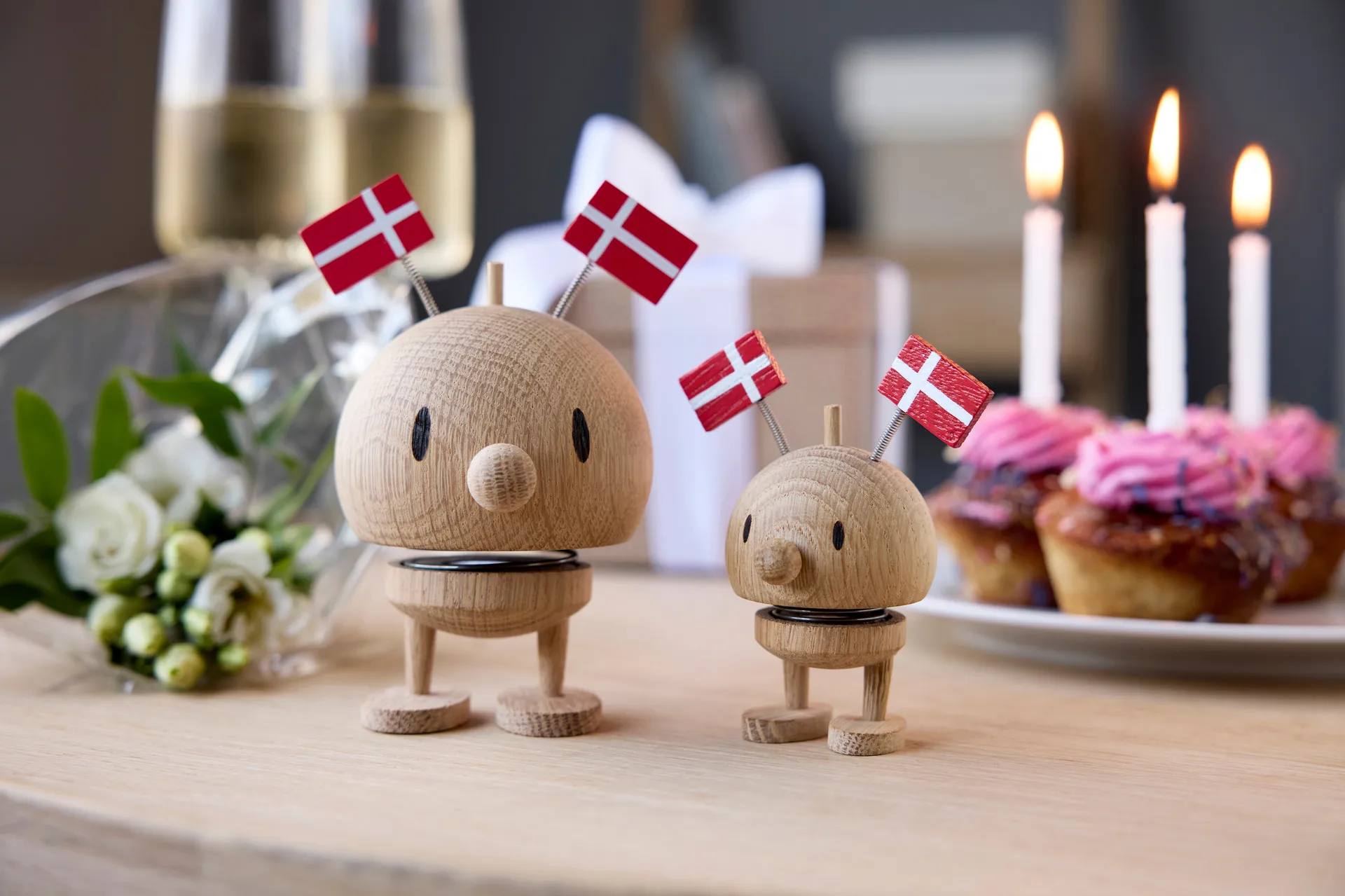 Hoptimist Celebration Bumble figura, M, raw oak Hoptimist